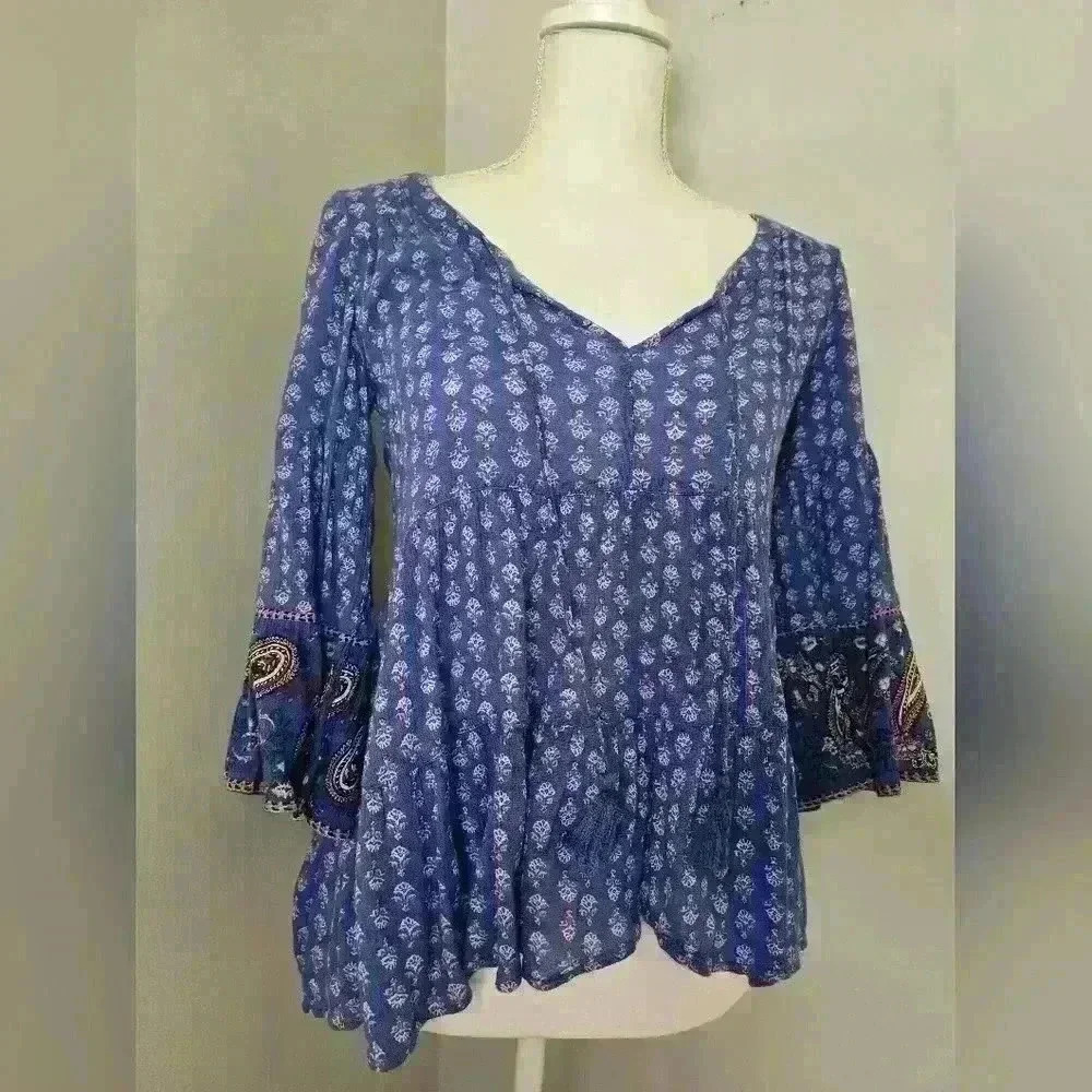 American Eagle Outfitters Floral Paisley Peasant Top 3/4 Bell Sleeves Tassel Tie